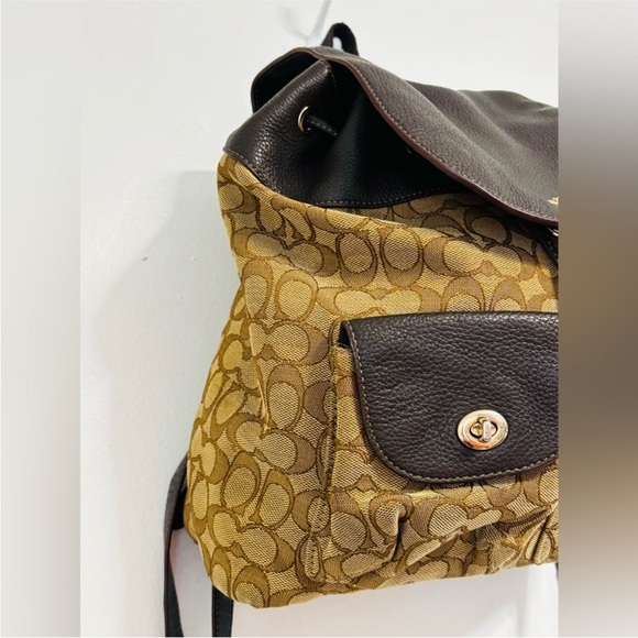 Coach Outline Signature Billie Backpack F30275 Khaki / Brown - Picture 6 of 10